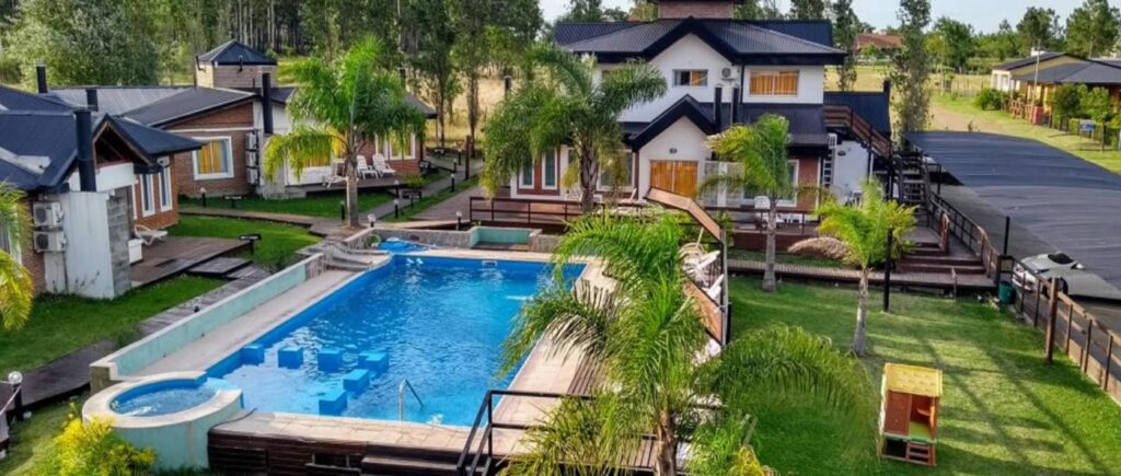 Hotel La Loma (turismo social)